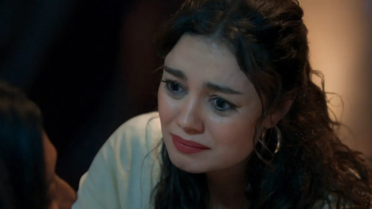 bg cover for Três Graças