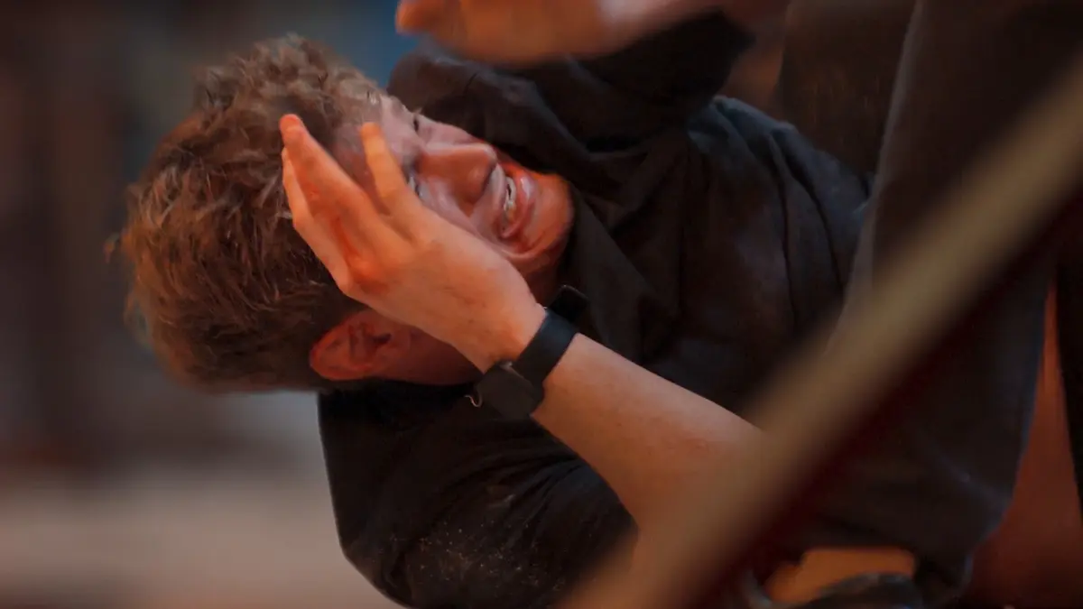 bg cover for Três Graças