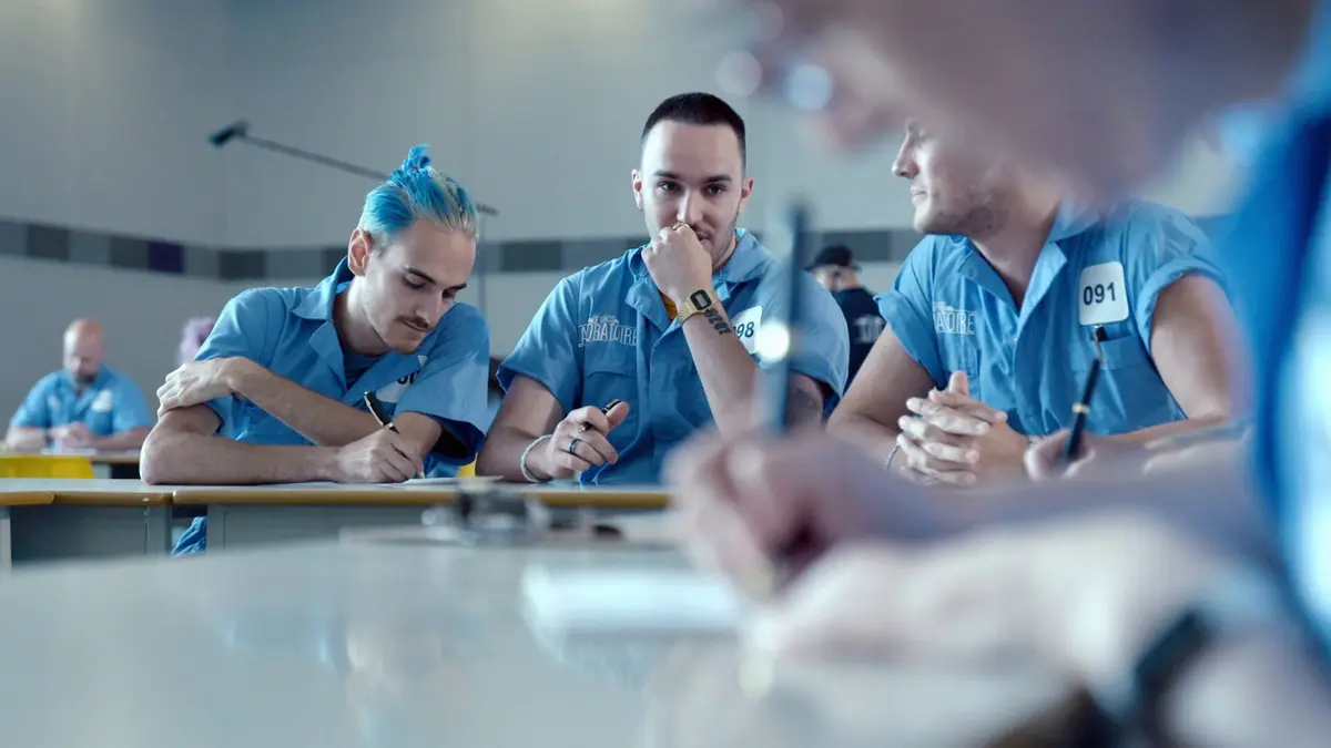 bg cover for Le gros laboratoire