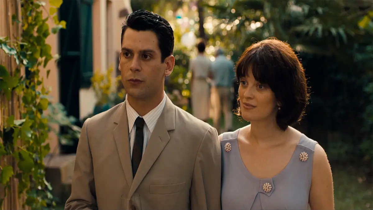 bg cover for Mitterrand, Confidentiel